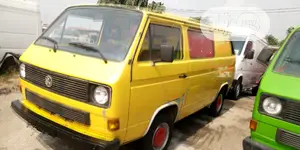 Volkswagen Transporter 1999 Yellow