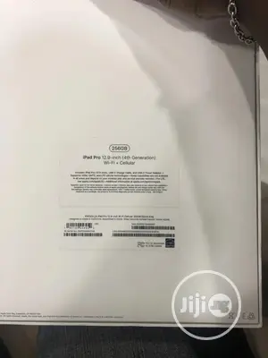 New Apple iPad Pro 12.9 (2020) 256 GB