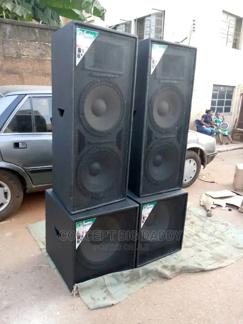Empty Speaker Box
