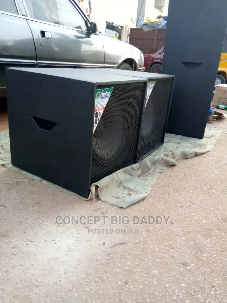 Empty Speaker Box