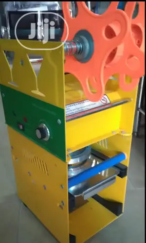 Cup Sealer Machine