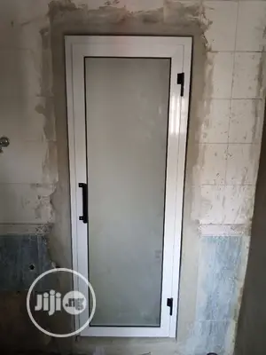 Aluminium Hinge Door