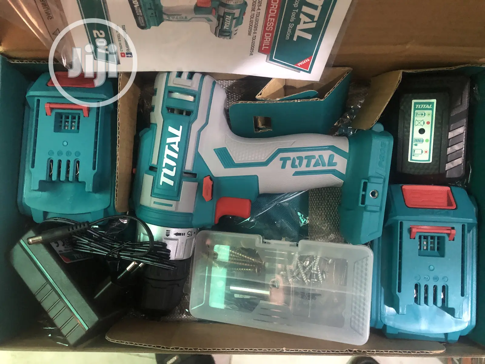 Total Screwing Machine Cordless 20votts