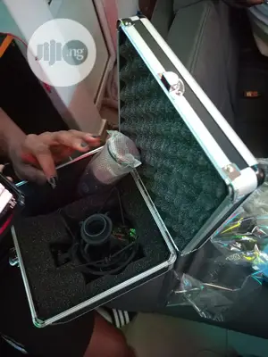 Akg P220 Condenser Mic