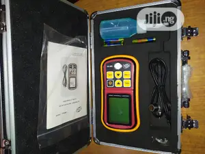 Ultrasonic Thickness Gauge