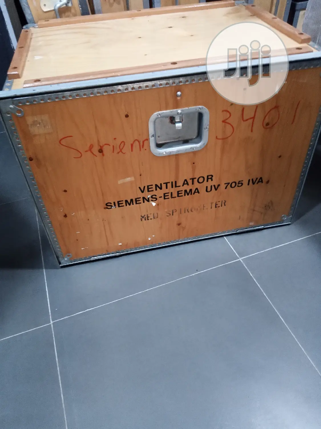 Siemens ICU/Mobile Ventilator