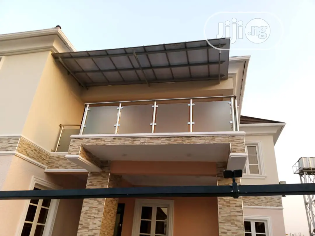 Danpalon Polycarbonate And Skylight Sheets