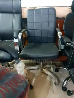 Ergonomic Executive Office Chair