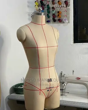 Fully Pinnable Drapping Body Form