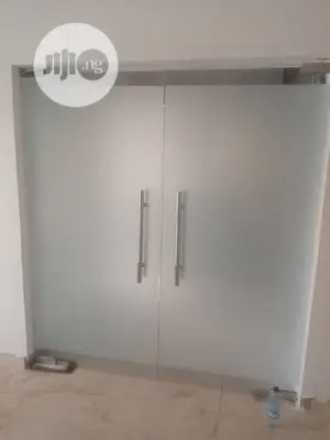 Double Lift Door Tampered