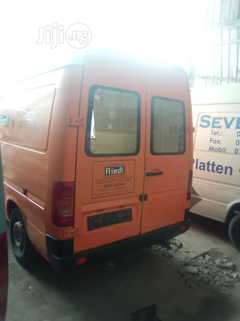 Volkswagen LT 2005 Orange