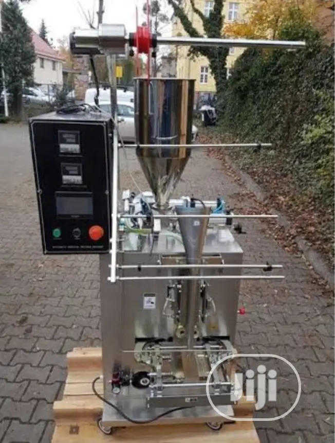 Pest Packaging Machine