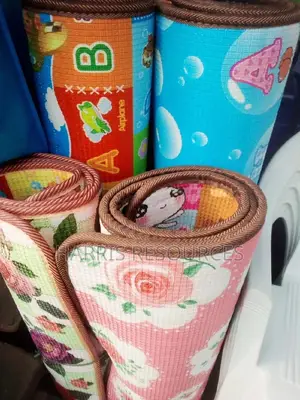 Foldable Play Mat-6 by 4 Feet