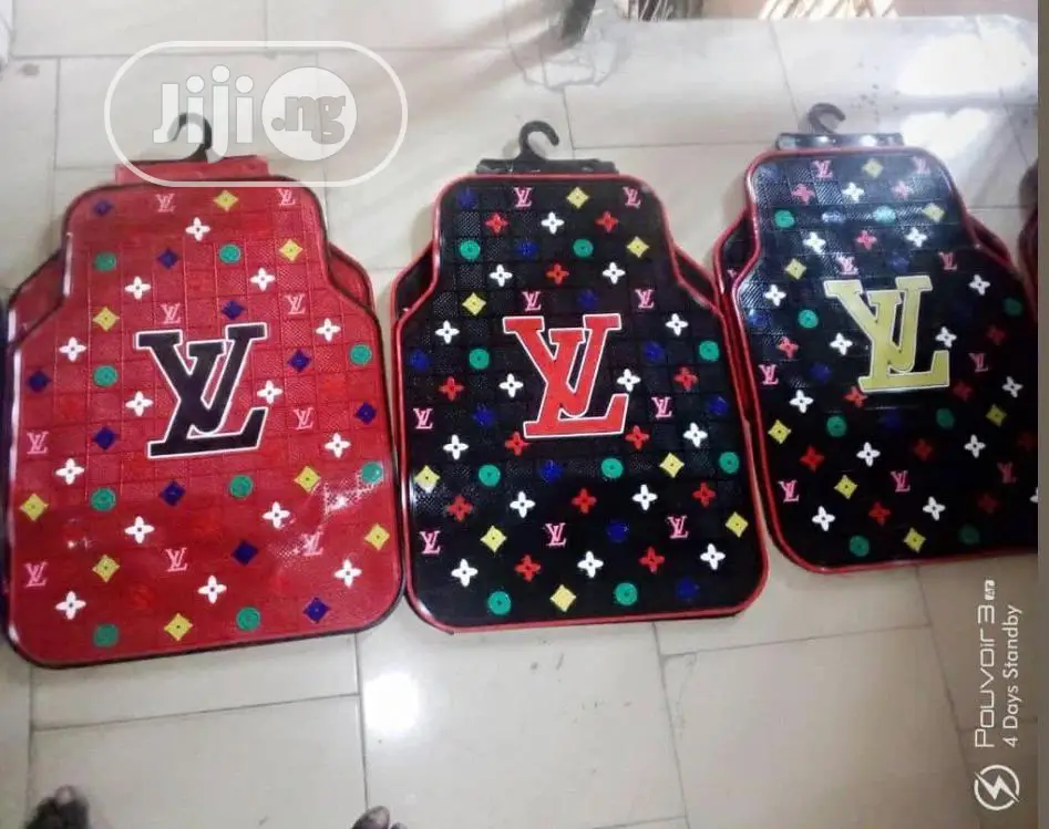 LV Foot Mat