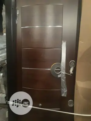 Selva Brown Turkey Door