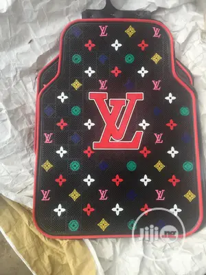 LV Steering Cover and Floor Mat