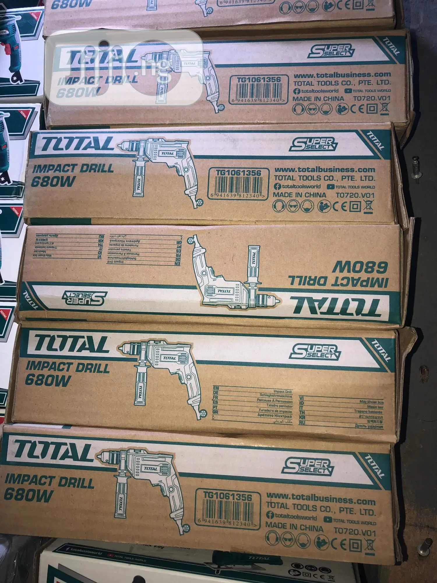 Total Impact Drill Machine 13mm 680W One Stop Station