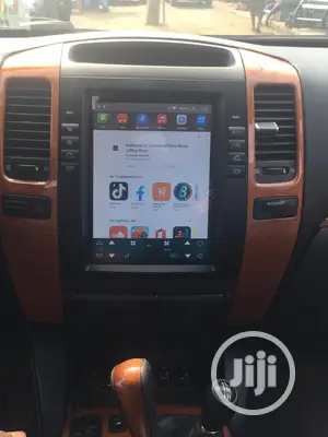 Gx470 Android DVD Player With Reverse Camera