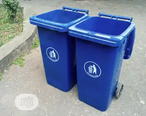 Industrial 120 Litre Trash Bin