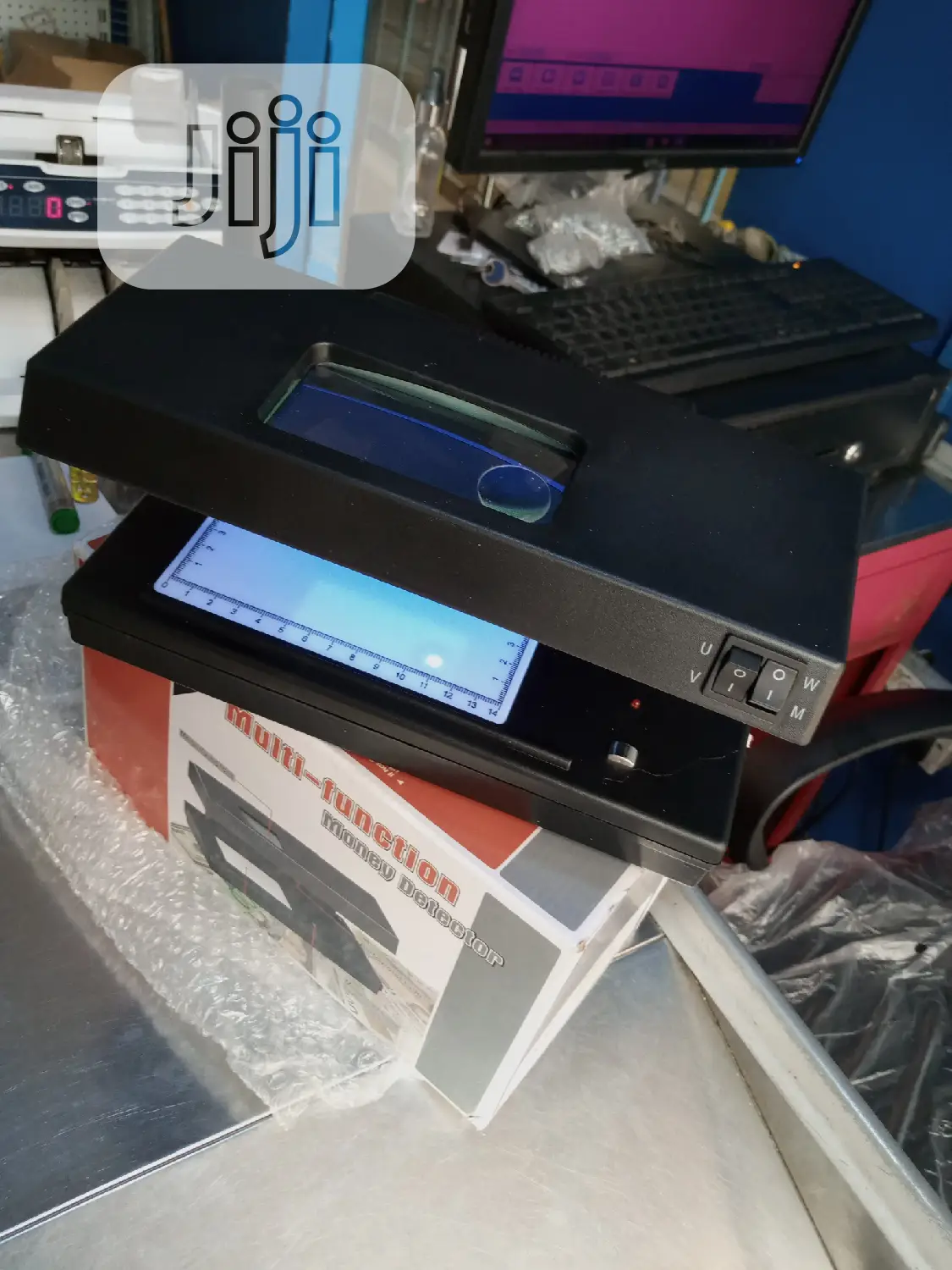 Fake Currency Detector Machine