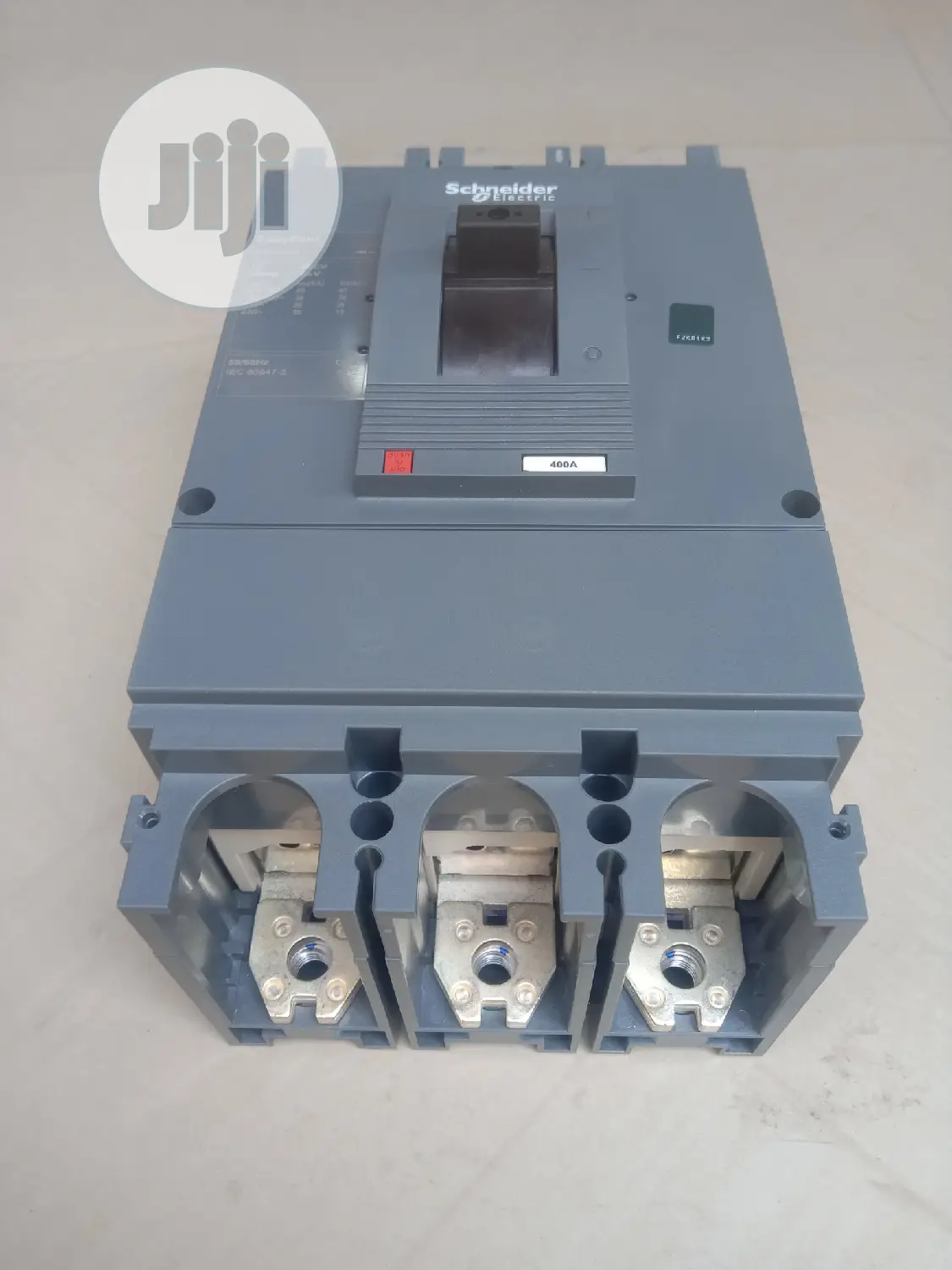 Schneider McCb Breaker.