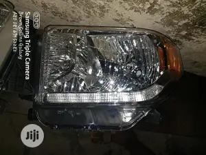 Toyota Tundra 2016-2020 Headlamps LED