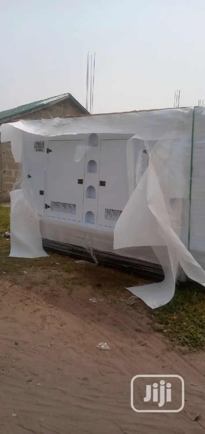 500kva Perkins Sound Proof Disel Generator