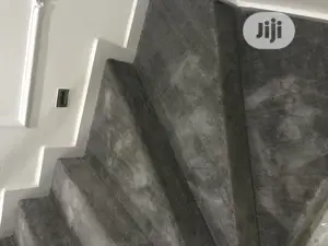 Soft Plain Grey Silky Rug For Staircase Indoor