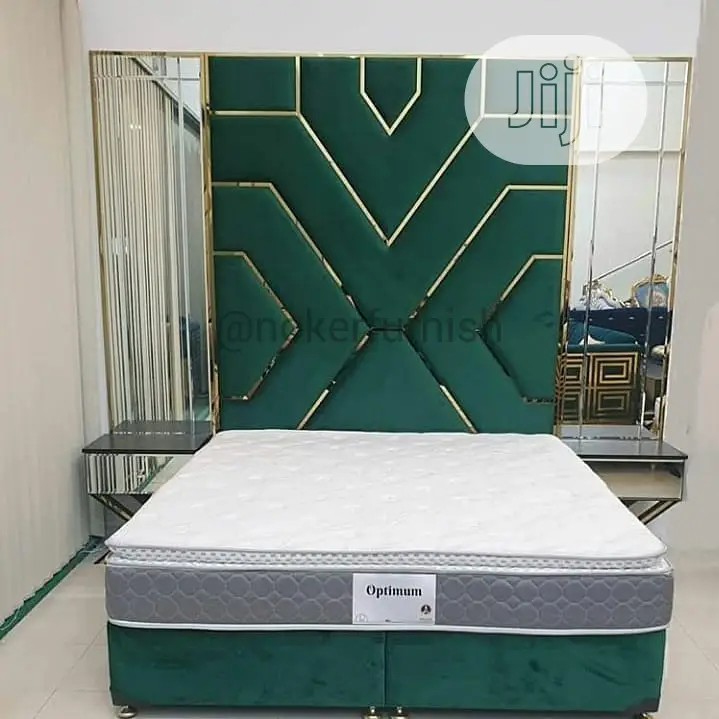 Upholstery Frabic Sofa's Bed