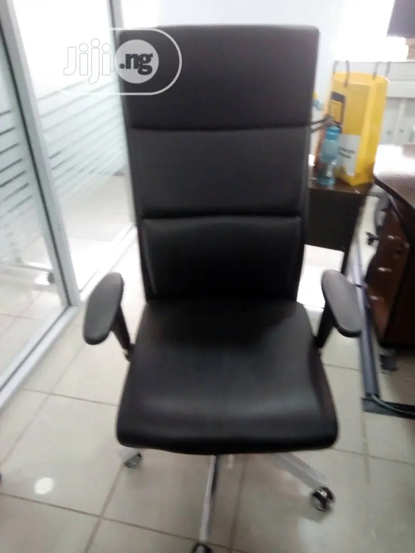 Executive Office Swivel Chair