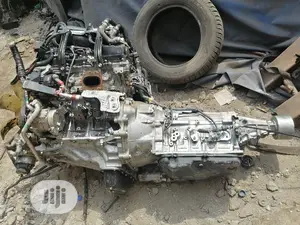 Toyota Tacoma Engine and Gear Box 2018/2022 Call or Whatsapp