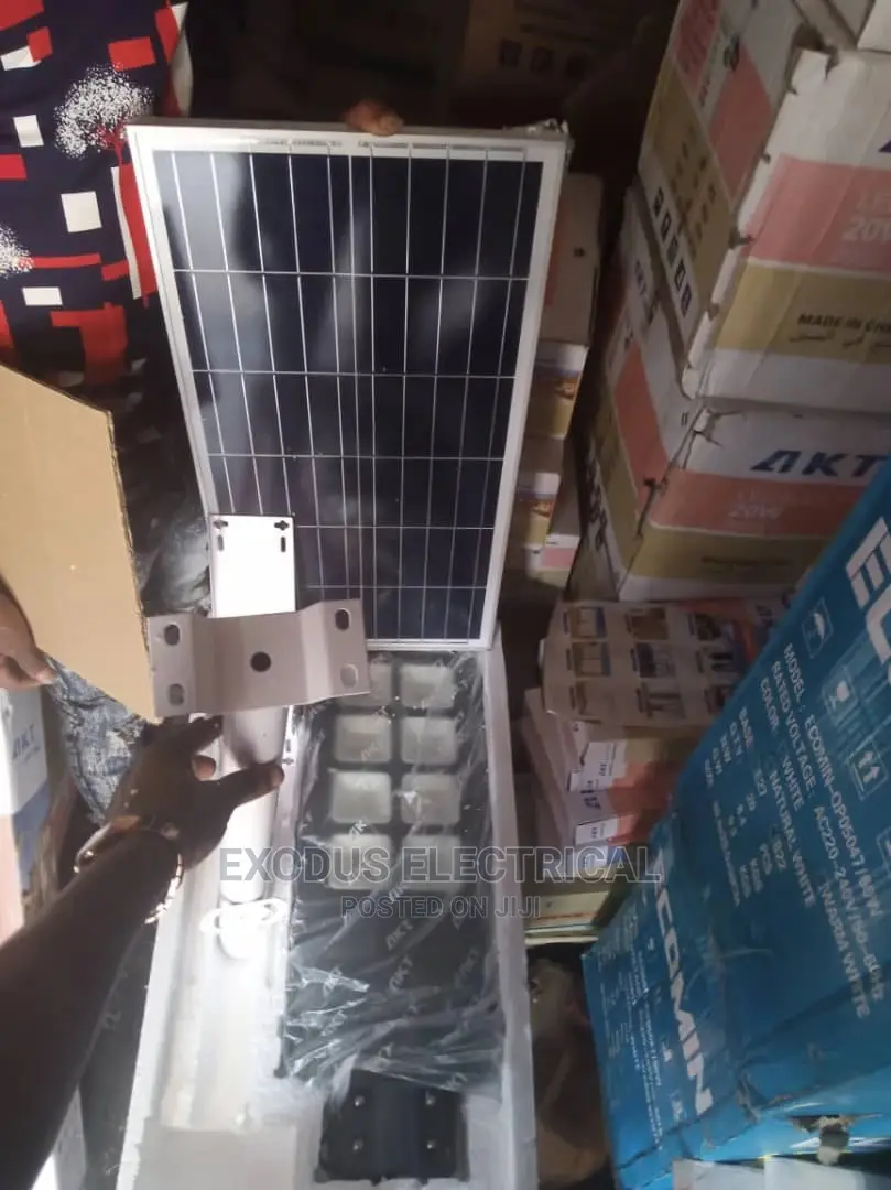 Solar Streetlights 200 Watts