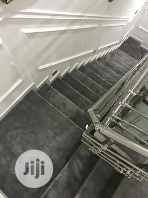 Make You Staircase Look Neat and Nice With Our Soft Rugs