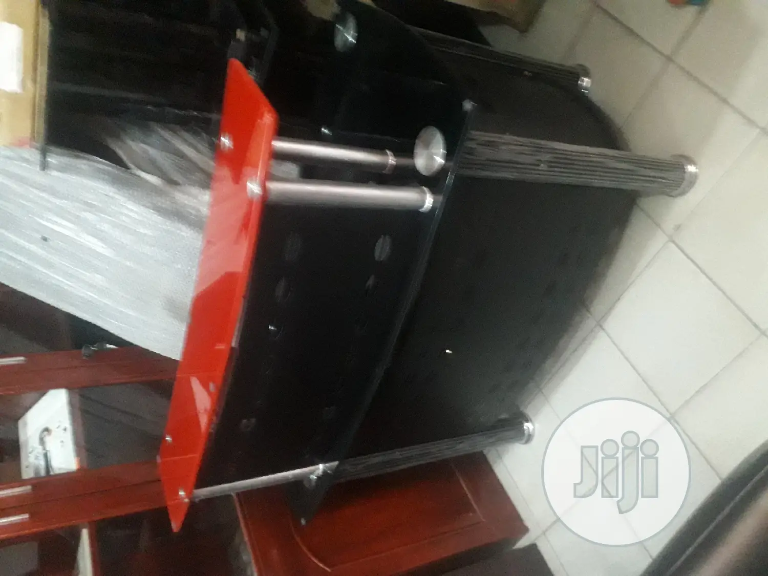 Reception Glass Table