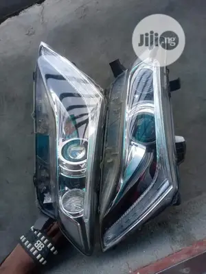 LED Headlamp for Venza 2013-2016 Limited