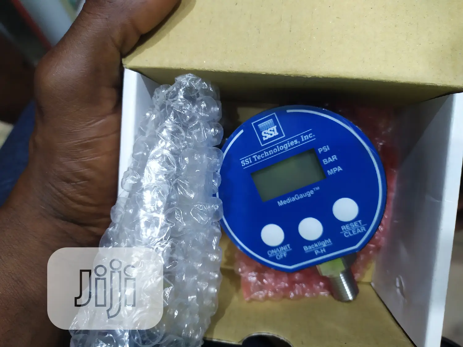 Digital Pressure Gauge
