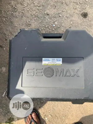 Geomax Zone 20H Laser Level