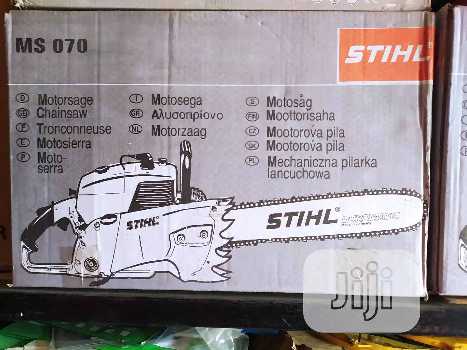 Stihl Chainsaw Machine