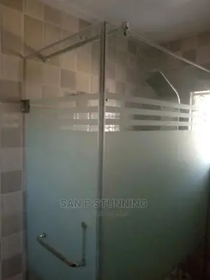 Customize 10mm Glass Shower Cubicle
