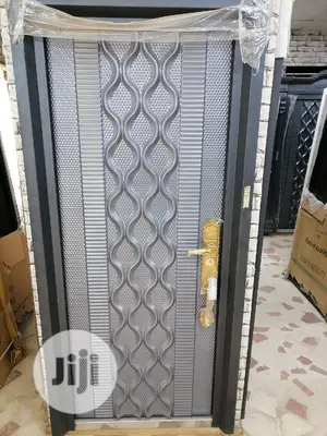 Wire Turkey Door
