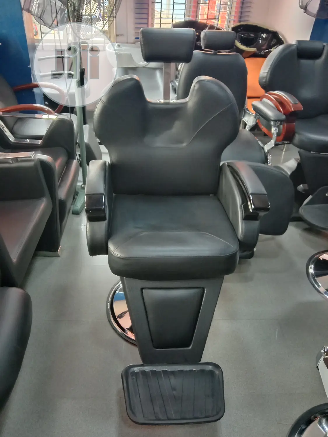 Barber Seat