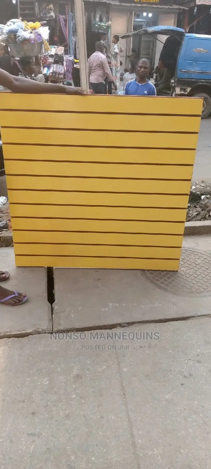 Display MDF Slat Wall
