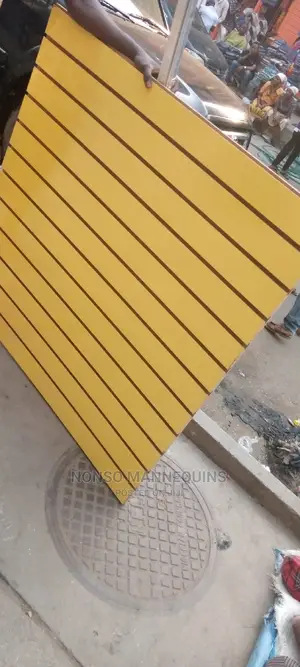 Display MDF Slat Wall