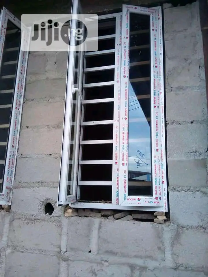 Good Materials Window