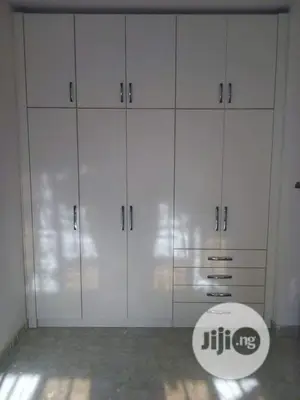 Makers Suppliers of Exquisitely Finished Furniture