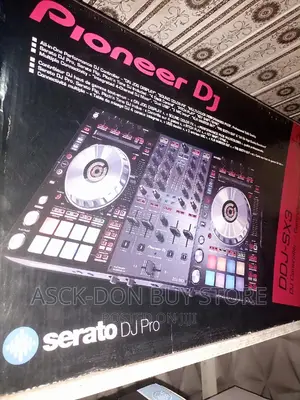 Pioneer DJ Mixer