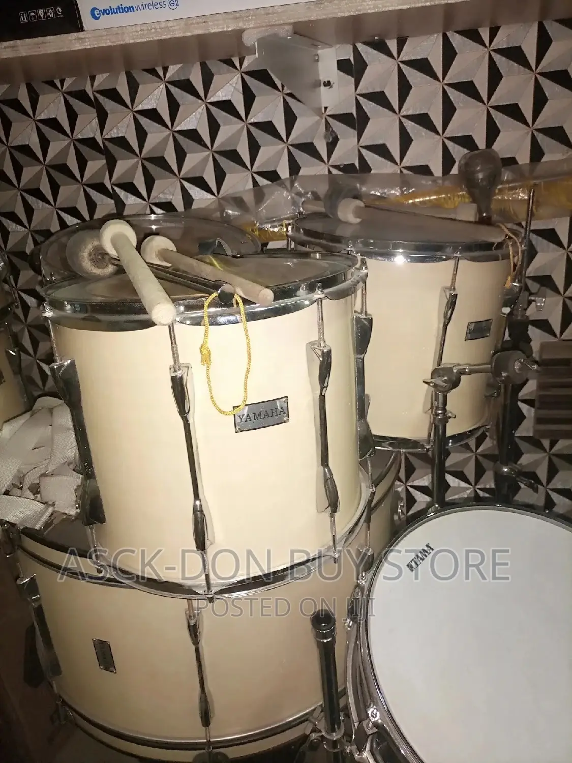 Yamaha Parade Drumset 6n1