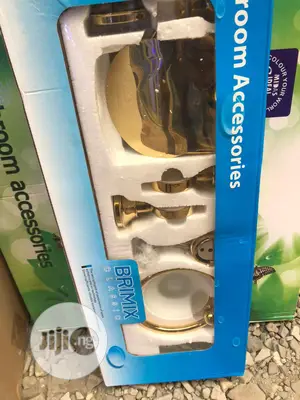 Complete Bathroom Accesories.