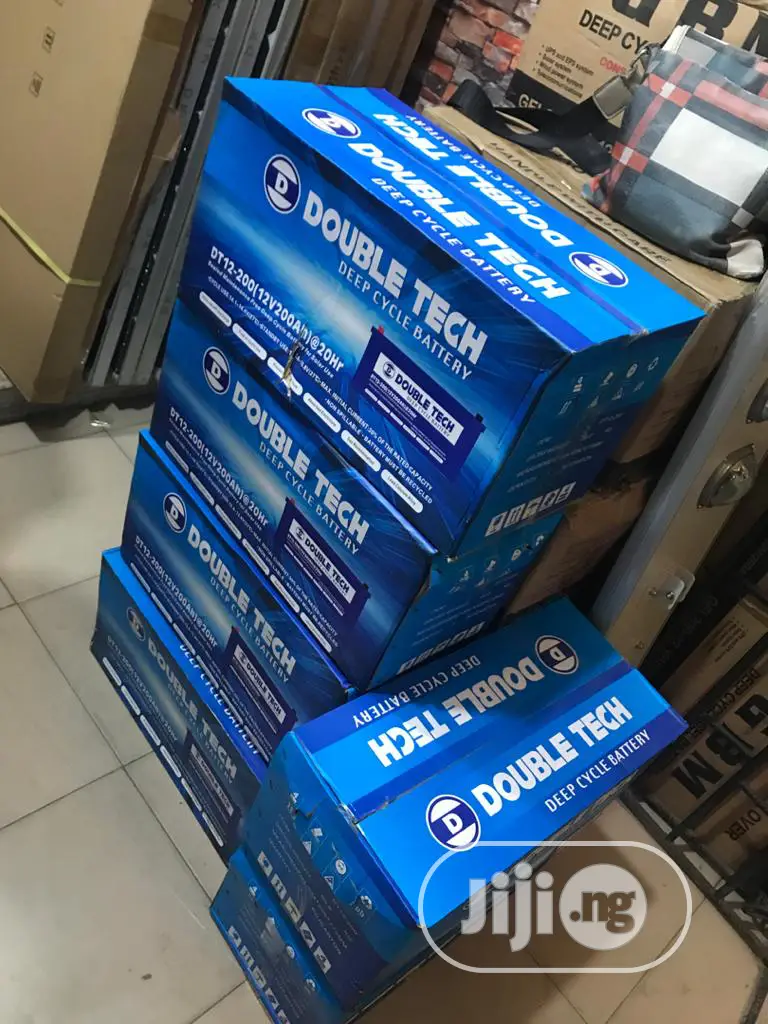 12v 200ahs Double Tech Solar Battery