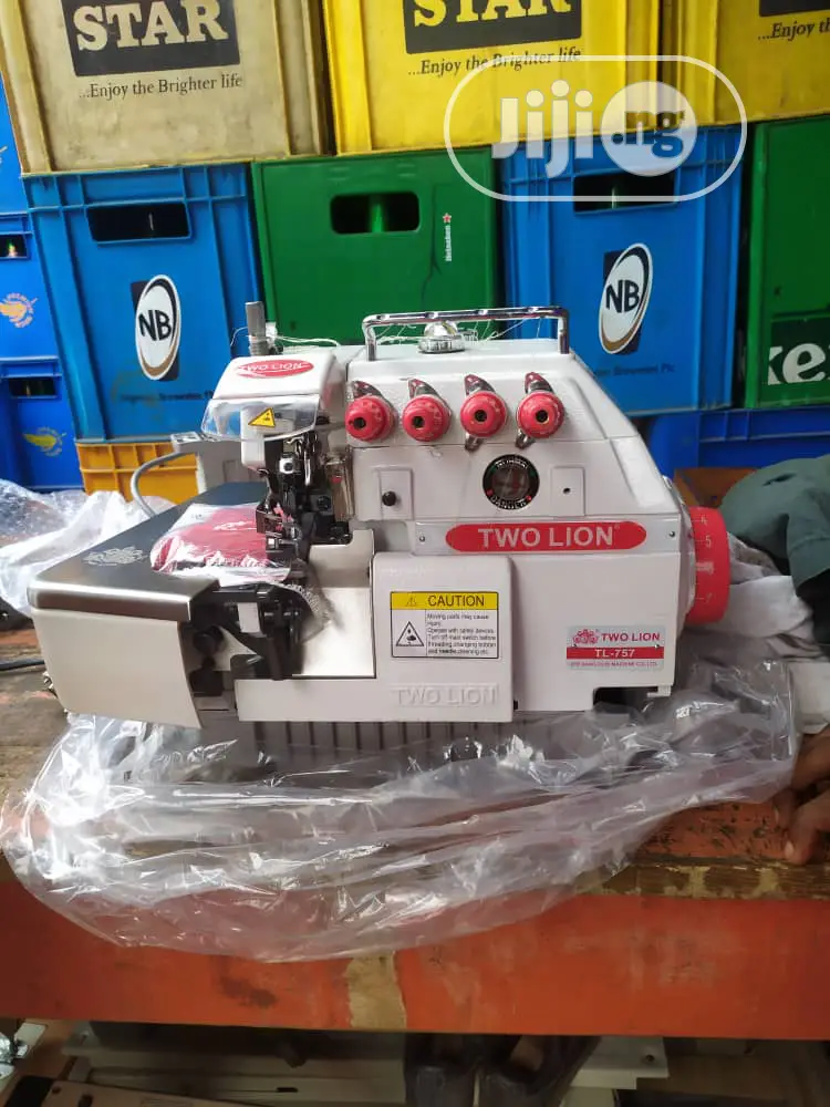 4thread Two Lion Weaving Machine
